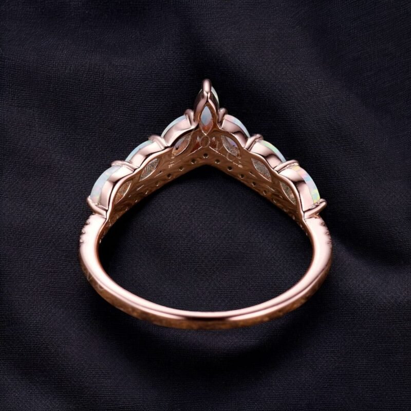 moissanite rings