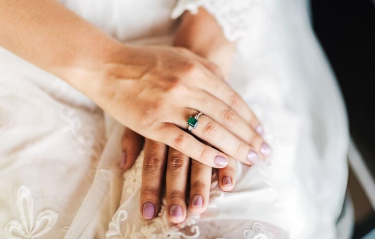 emerald engagement rings